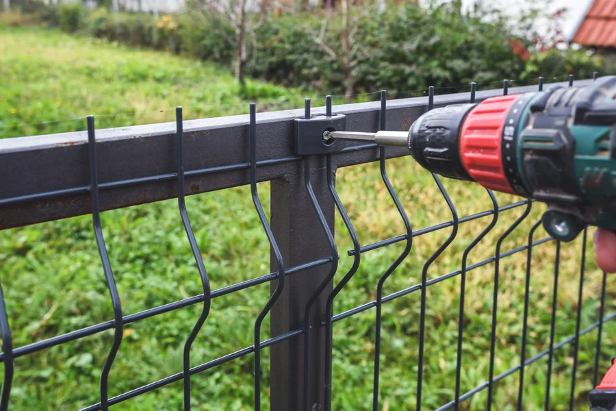 How Fence Repairs Can Enhance Your Curb Appeal in Santa Ana, CA How Fence Repairs Can Enhance Your Curb Appeal in Santa Ana, CA